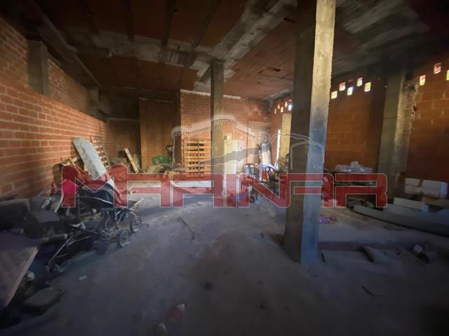 Local en Borox photo 0