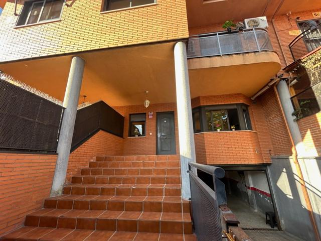 CHALET EN SESEÑA, OPORTUNIDAD ZONA ROBLES. photo 0