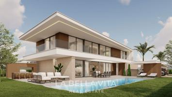 Unifamiliar En venta en Muy Cerca De La Playa, Cabo Roig photo 0