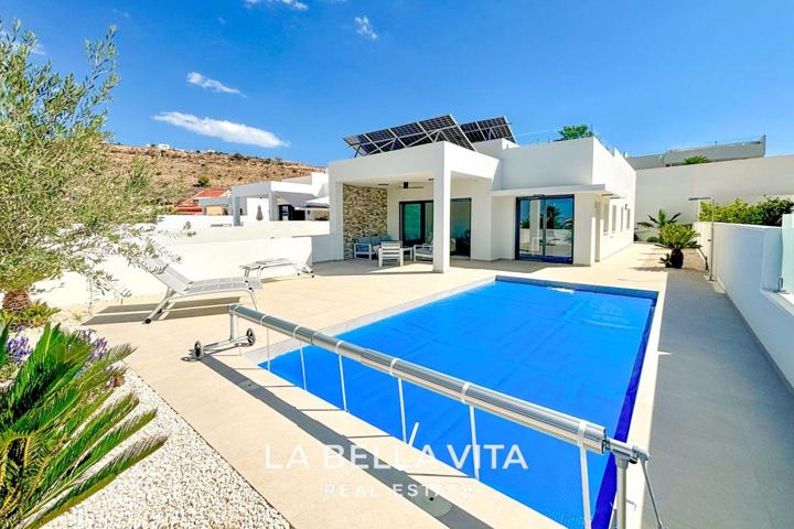 Casa En venta en Pueblo, Benijofar photo 0