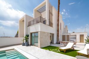 Villa moderna con piscina privada en Ciudad Quesada – cerca del mar y todos los servicios photo 0