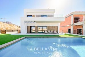 Casa En venta en Camporrosso Village, Finestrat photo 0