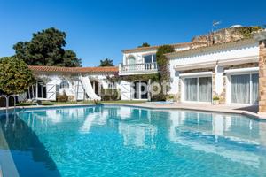 Villa de lujo con vistas, extras únicos y suelo edificable en Condado del Jaruco photo 0
