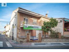 ¡Bienvenido a tu nuevo hogar en la encantadora zona de Ogíjares! photo 0