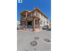 Oportunidad Única! Amplia Vivienda en Peligros photo 0
