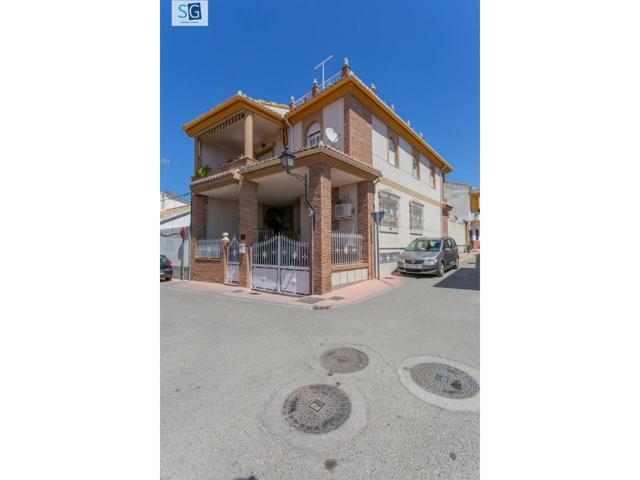 Oportunidad Única! Amplia Vivienda en Peligros photo 0