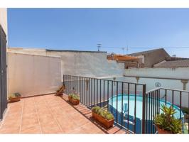 Si buscas una vivienda que te ofrezca espacio, comodidad y una ubicación inmejorable, ¡esta es la tuya! photo 0