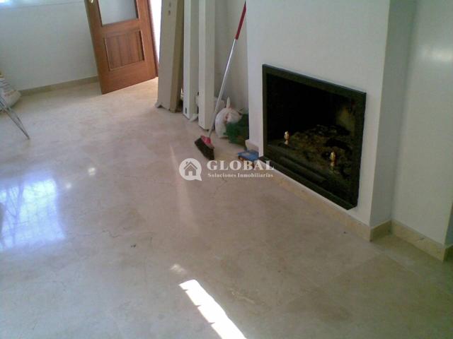 OCASIÓN!! GRAN CHALET PAREADO DE DISEÑO CON AMPLIA PARCELA!!! photo 0