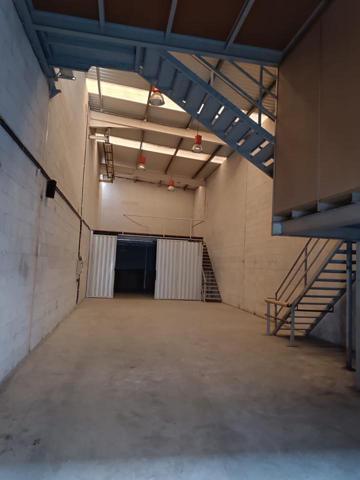 Se vende o se alquila pabellón en Martiartu-Arrigorriaga photo 0