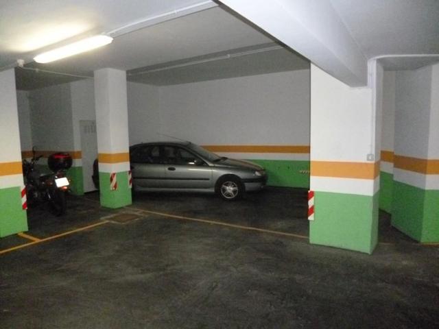 Plaza De Parking en venta en Basauri de 23 m2 photo 0