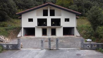 Se vende chalet bifamiliar en Dima photo 0