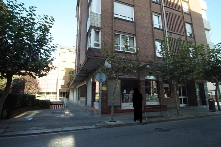 Se vende garaje en Arrigorriaga-centro photo 0