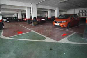 Garaje en venta en Basauri-Ayuntamiento photo 0