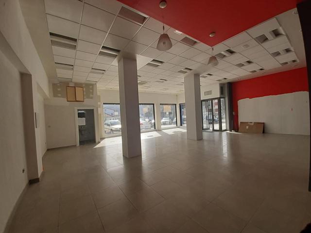 Local en alquiler en Derio de 122 m2 photo 0