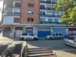Local en venta en Basauri de 140 m2 photo 0