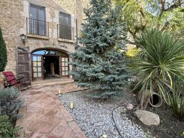 Casa En venta en La Tallada d'Empordà photo 0