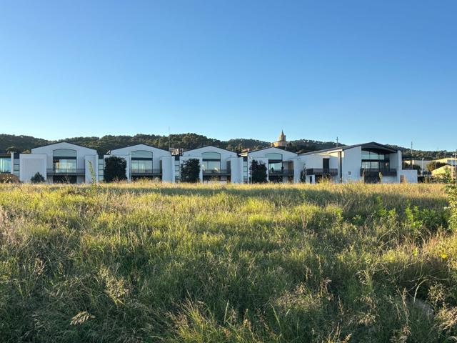 Terrenos Edificables En venta en Mont-ras photo 0