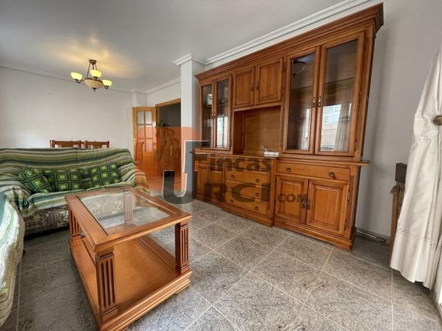 Estupenda Casa haciendo esquina en Águilas. Ideal para inversores, ya que actualmente está alquilada photo 0