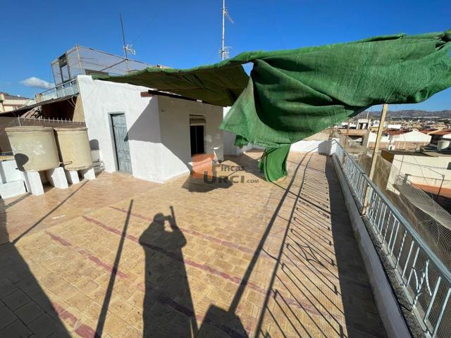 Casa haciendo esquina a 550 metros de la playa de Levante, próxima a C- Lotería, Águilas photo 0