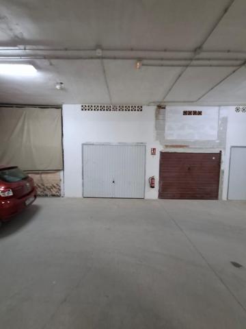 Plaza de garaje cerrada en parking comunitario, en Calabardina, Águilas photo 0