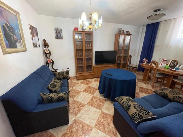 Piso en planta baja, céntrico, con terraza privada, a 400 metros de la playa de La Colonia, Águilas photo 0