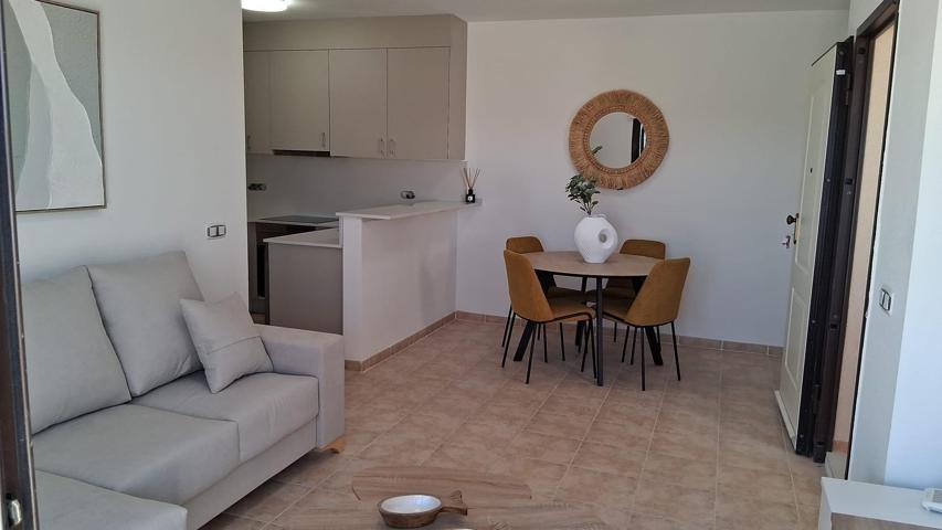 Maravilloso apartamento con 21 m2 de terraza, vistas al mar, en Urbanización Los Collados, Águilas photo 0