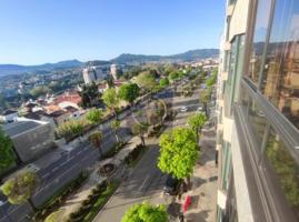 Piso de 115 m2 en venta Gran Vía Vigo. photo 0