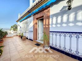 Villa En venta en Vélez-Málaga photo 0