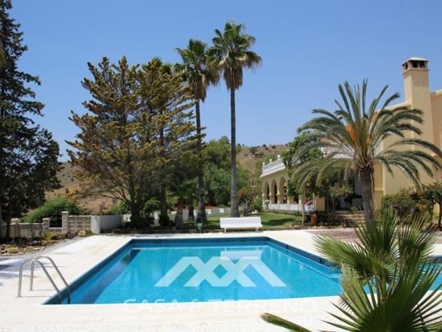Villa En venta en Vélez-Málaga photo 0
