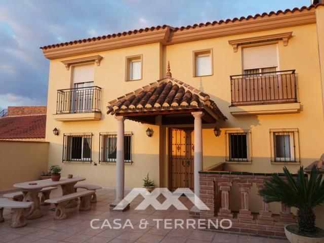 Villa En venta en Centro Histórico, Vélez-Málaga photo 0