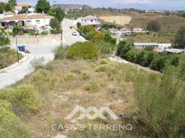 Terreno Urbanizable En venta en Vélez-Málaga photo 0
