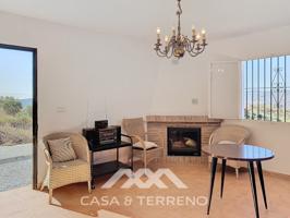 Piso En venta en Norte - Barrio Del Pilar - El Reñidero, Vélez-Málaga photo 0