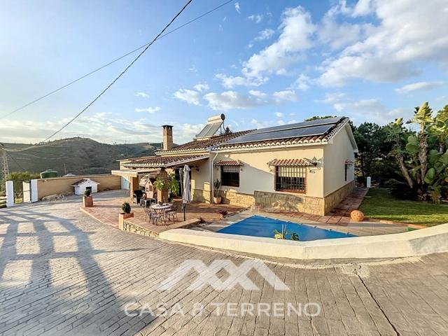 Piso En venta en Torrox photo 0