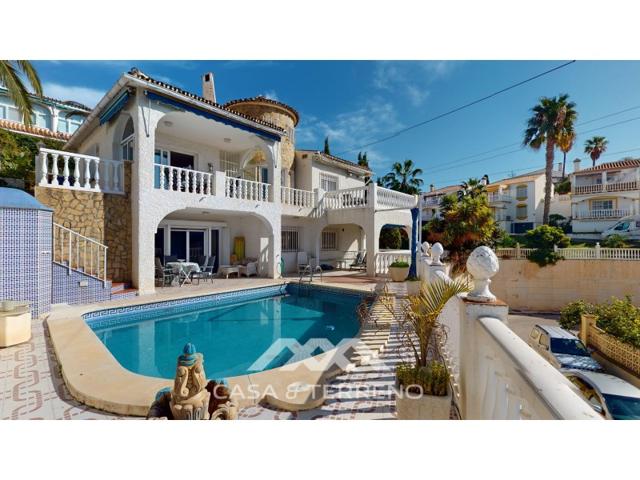 Villa En venta en Vélez-Málaga photo 0