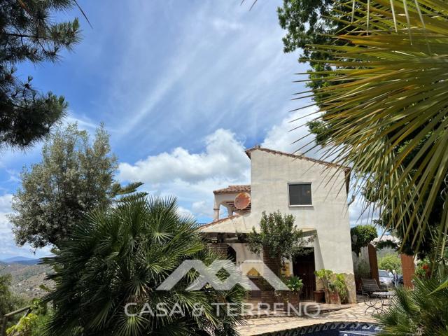 Piso En venta en Sayalonga photo 0