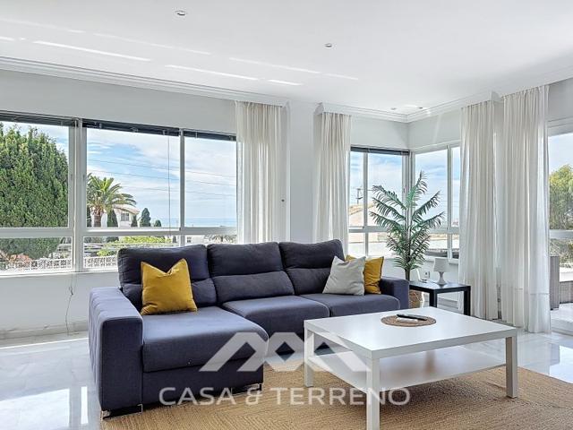 Villa En venta en Vélez-Málaga photo 0