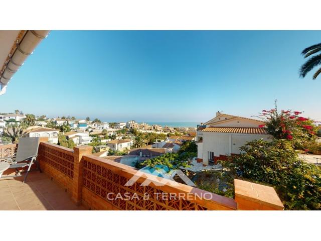 Villa En venta en Vélez-Málaga photo 0