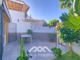 Unifamiliar Separadas En alquiler en Vélez-Málaga photo 0