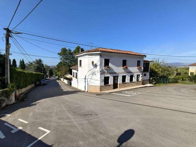 GRAN CASA CHALET PARA REFORMAR EN TIÑANA A DIEZ MINUTOS DE OVIEDO photo 0