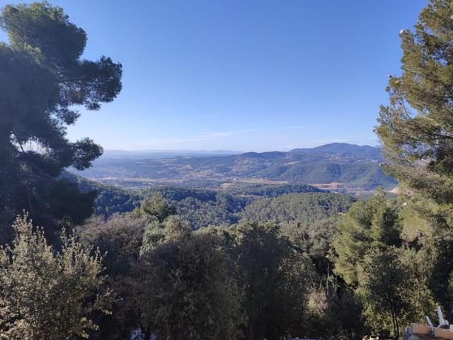 Parcela en venta en el Serrat de L` atmella del valles photo 0
