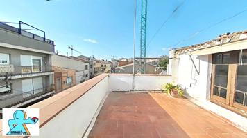 Pis amb terrassa, tres habitacions i golfes, ubicat darrere d’El Corte Inglés a La Creu Alta photo 0