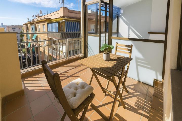 ¡¡ Oportunidad en canovelles !! Atico totalmente reformado con terraza !!! photo 0