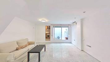 Dúplex al centre de Granollers, al costat de tots els serveis photo 0