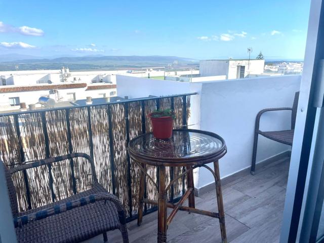 PISO LUMINOSO CON VISTAS EN ZONA NUEVA DE VEJER DE LA FRONTERA photo 0