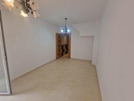 SE VENDE ACOGEDOR DÚPLEX EN CHICLANA photo 0