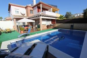 Multifamiliar En venta en Cariñena. 29740, Torre Del Mar (málaga)viña Málaga, Torre Del Mar photo 0