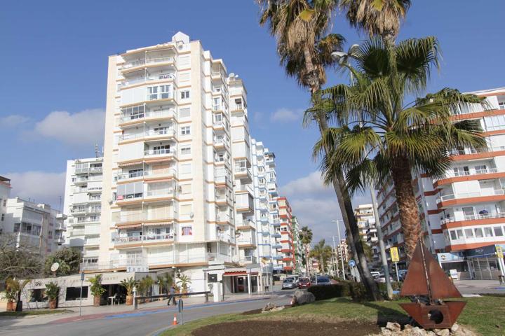 Piso En alquiler en Avenida Antonio Tore Tore. 29740, Torre Del Mar (málaga)poniente-Faro, Torre Del Mar photo 0