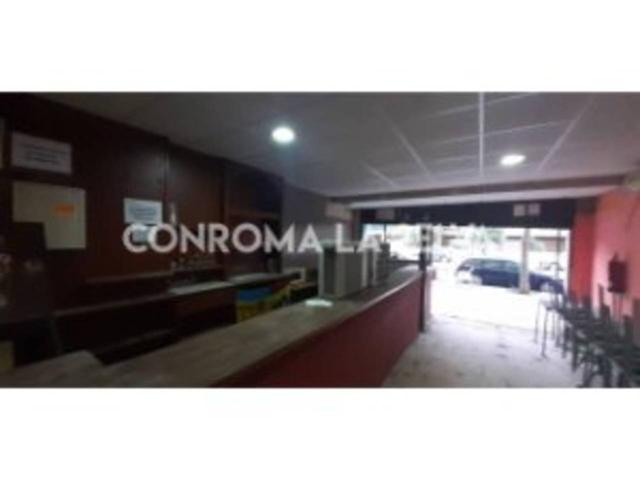 Local en venta en Malgrat de Mar photo 0