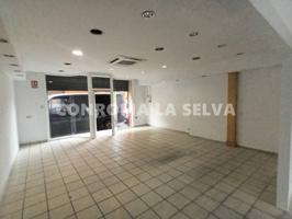 Local en venta en Malgrat de Mar photo 0