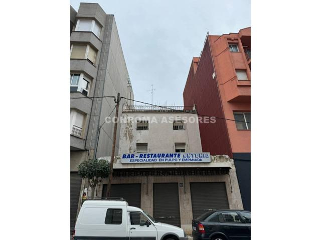 Venta de edificio para reformar en Blanes photo 0